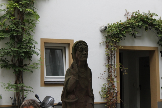 Lady Peppermint Statue, Koblenz, Germany